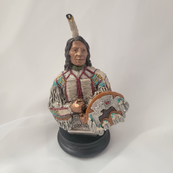Chief Red Cloud Pewter Bust - Picture 1 of 8